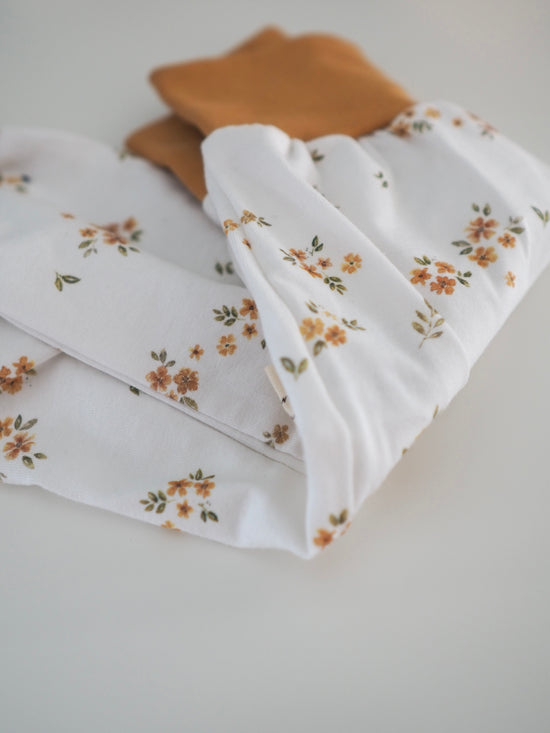 Baggy Pants Butterblümchen Gr. 68